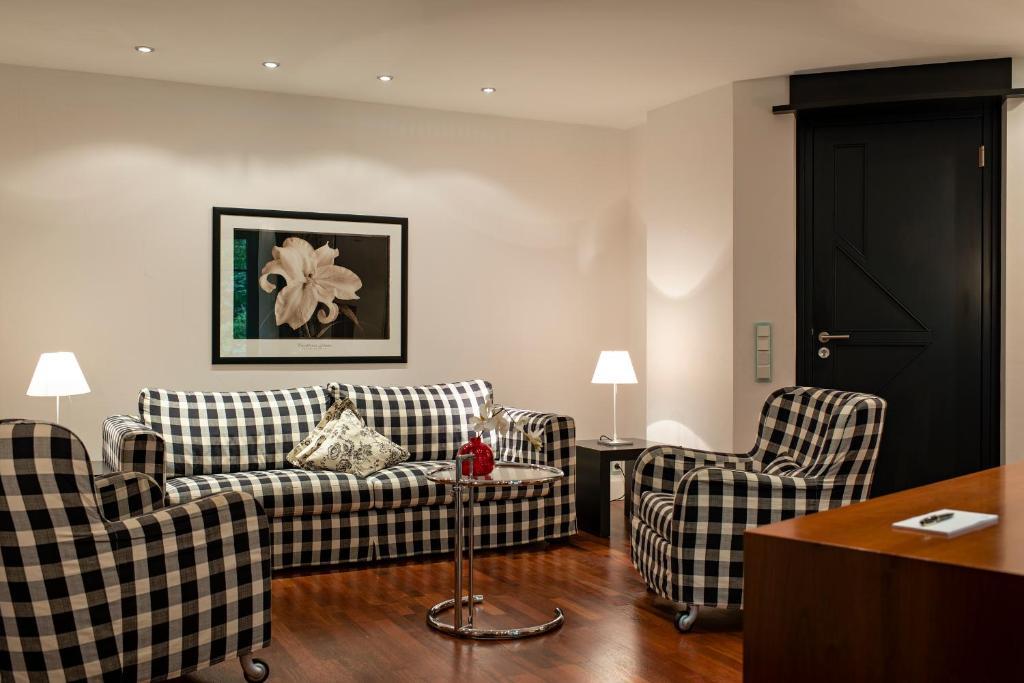 Zeller-Hotel+Restaurant Kahl am Main Номер фото