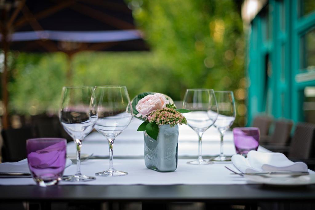 Zeller-Hotel+Restaurant Kahl am Main Экстерьер фото
